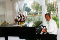 501Piano1998